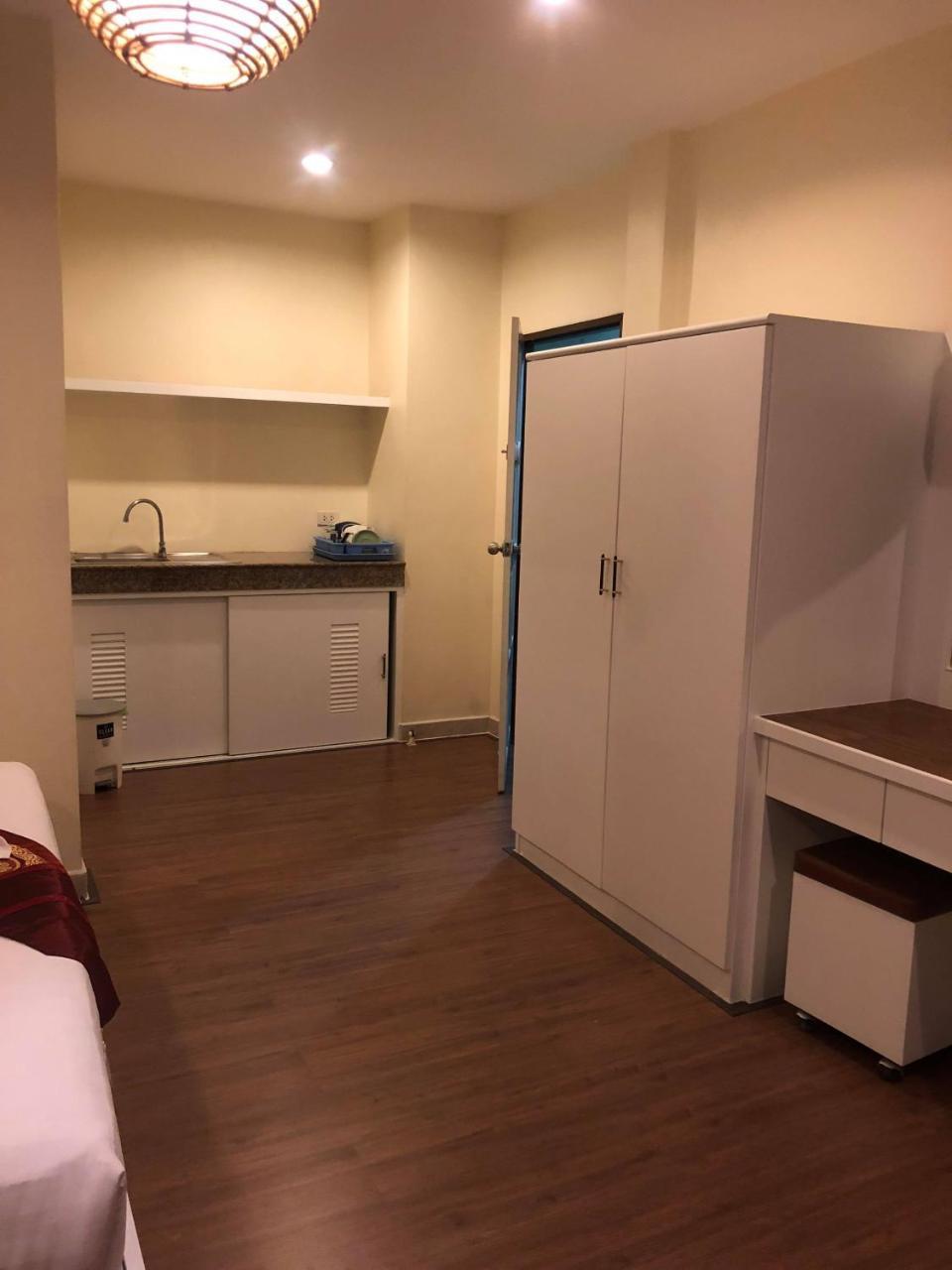 Db Residence Patong Buitenkant foto